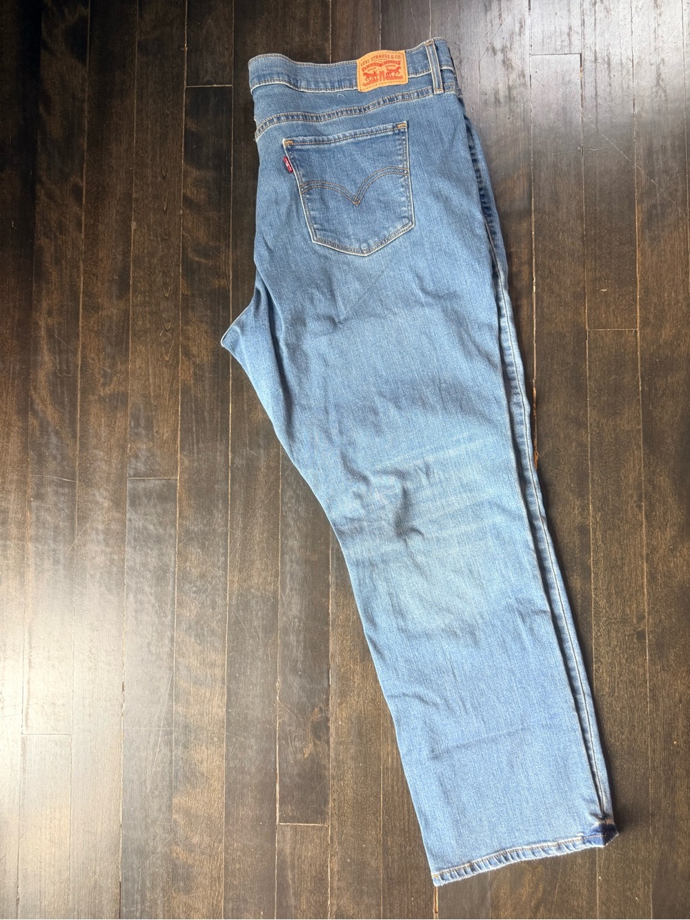 Levi's Women's Light Blue Straight-Leg Jeans
